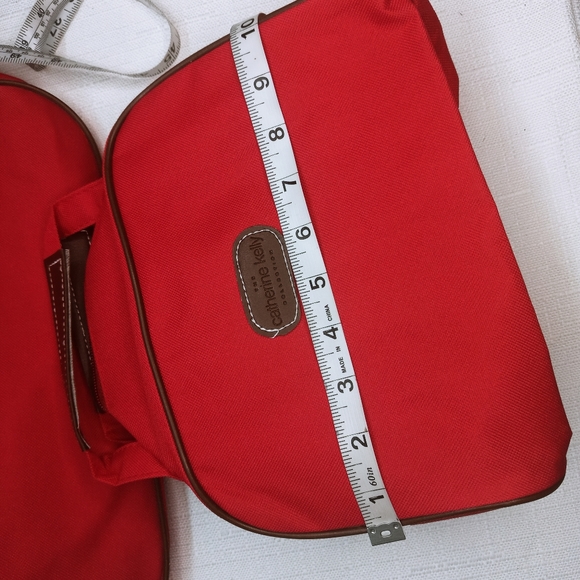 Catherine Kelley hand bags lot of three different sizes travel red - Picture 10 of 15